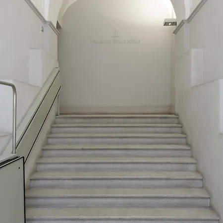 Centro I Piazza Unita *